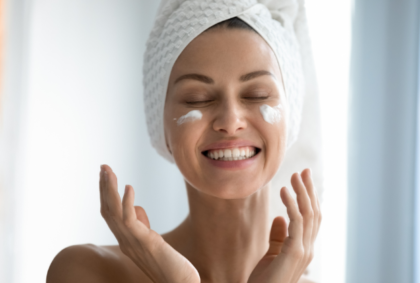 Corso di Perfezionamento Skincare & Beauty Routine: il consiglio personalizzato in farmacia e il massaggio facciale con il Gua Sha